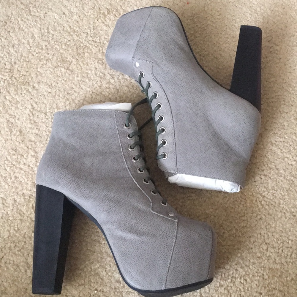 Brand new Jeffrey Campbell Lita heels